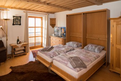 1104 Schrankbett