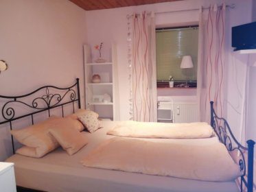 1004 Doppelbett